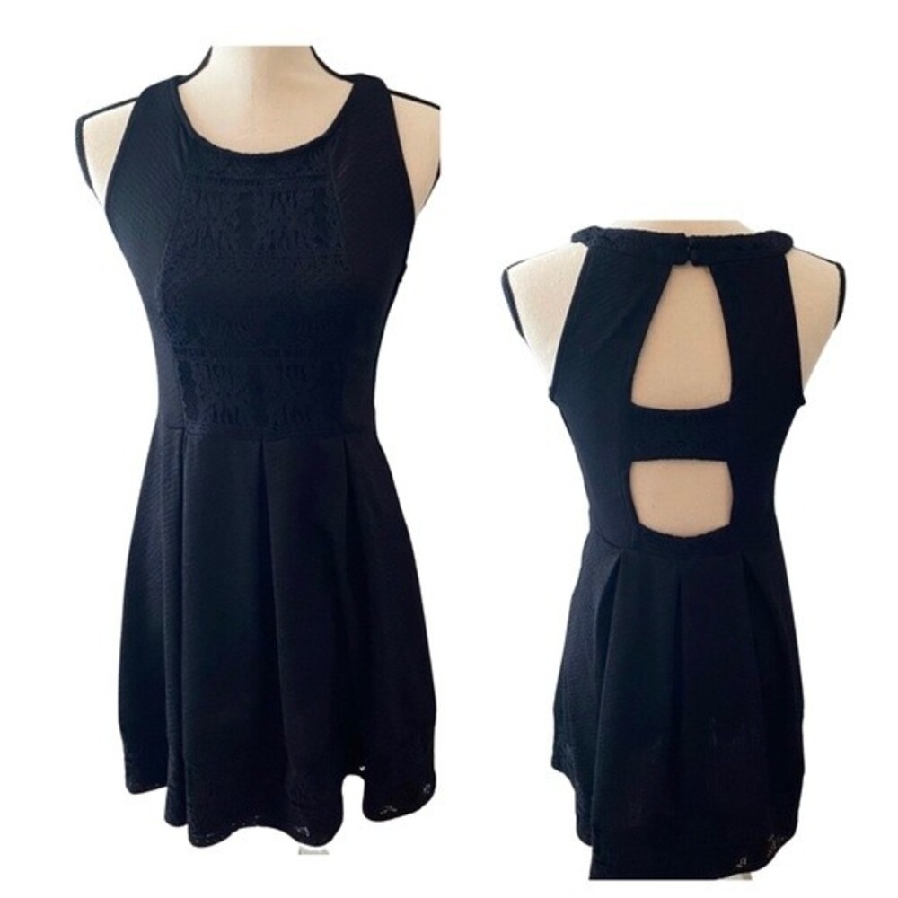 Black lace detail open back dress size small
